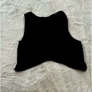 Wore it one time, it’s being wash smoke free home